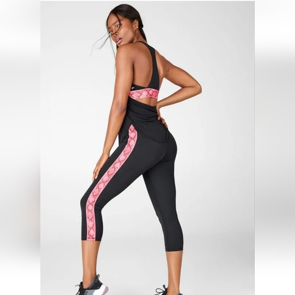 FABLETICS Black Pink High Waisted Ultracool Crop & Ryan Built in Bra Tank